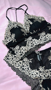 It’s a Date Lingerie Set