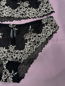 It’s a Date Lingerie Set