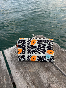 Feel Good Again Hibiscus wrist Bag